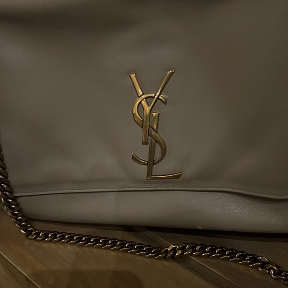 Brand new YSL Kate reversible medium cross body bag - Picture 2 of 10